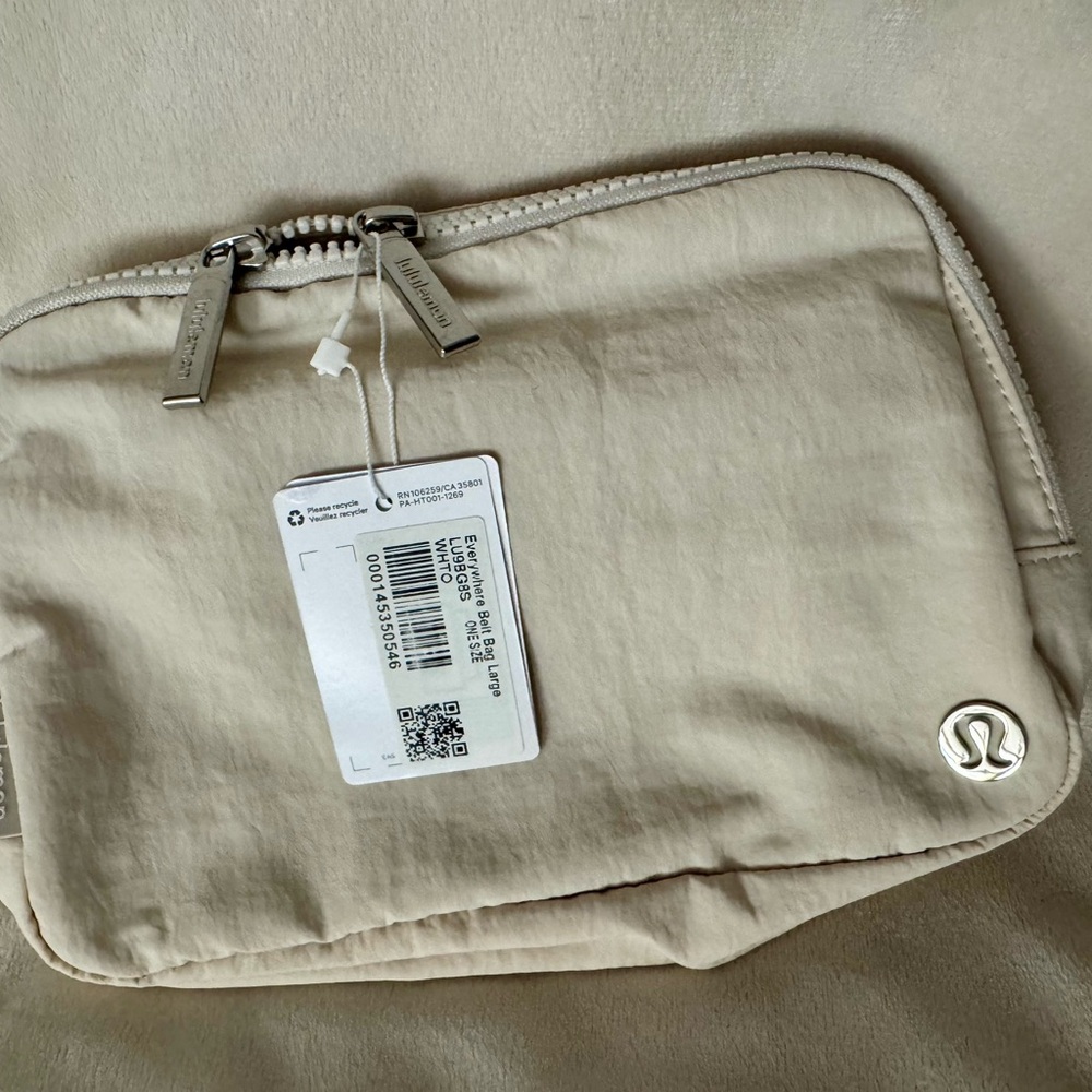 Lululemon Athletica Cream Bag